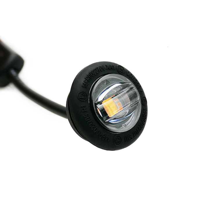 Multifunkční boční značka